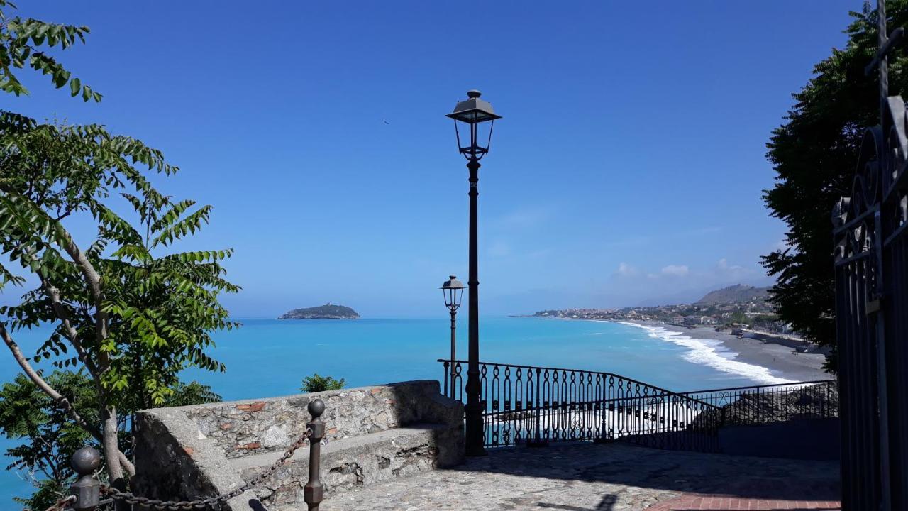 Il Molo Camere Per Vacanze Diamante Ngoại thất bức ảnh