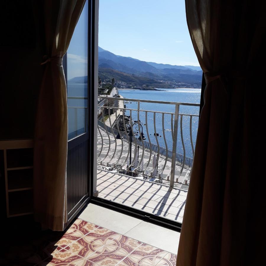 Il Molo Camere Per Vacanze Diamante Ngoại thất bức ảnh